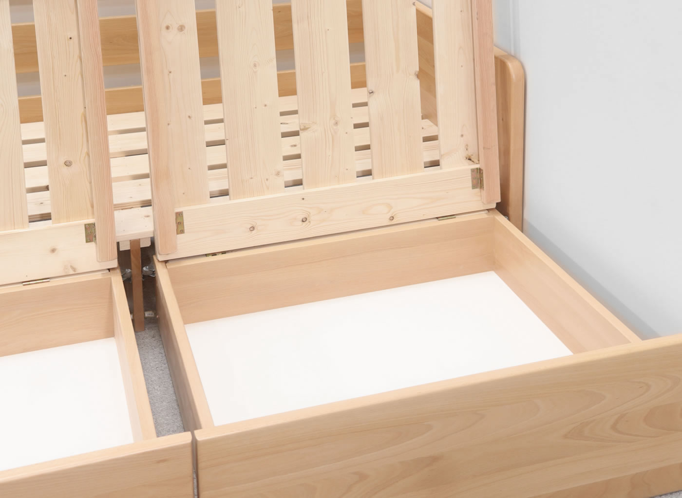 Detail úložného prostoru postele Flexo