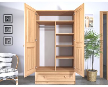 daniela-polosatni.jpg daniela-polosatni.jpg