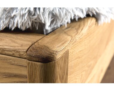 Postel Deviner - zaoblení hran Postel Deviner - zaoblení hran