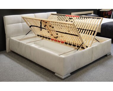 Čalouněná postel s úložným prostorem LUSSO Čalouněná postel s úložným prostorem LUSSO