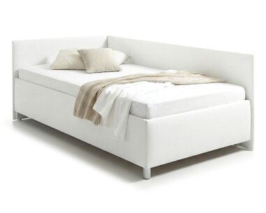 Rohová zvýšená čalouněná postel s úložným prostorem Ryana, 90x200cm, bílá Rohová zvýšená čalouněná postel s úložným prostorem Ryana, 90x200cm, bílá