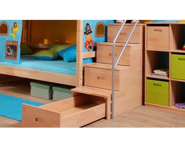 Schody k palandě nízké D105, masiv smrk Schody k palandě nízké D105, masiv smrk