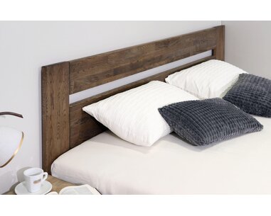 Postel s úložným prostorem Trinity, masiv dub Postel s úložným prostorem Trinity, masiv dub