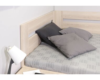 Detail čela - Rohová úložná postel Richardo Detail čela - Rohová úložná postel Richardo