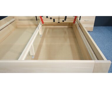 Zvýšená válenda s úložným prostorem Rocco, 160x200, 180x200, masiv buk Zvýšená válenda s úložným prostorem Rocco, 160x200, 180x200, masiv buk