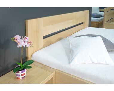 Zvýšená postel s úložným prostorem Matěj, 160x200, 180x200, masiv buk Zvýšená postel s úložným prostorem Matěj, 160x200, 180x200, masiv buk