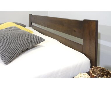 Dřevěná postel jednolůžko Hana, masiv borovice Dřevěná postel jednolůžko Hana, masiv borovice