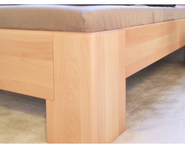 Manželská postel z masivu MANHATTAN 2 senior, 160x200, 180x200, masiv buk Manželská postel z masivu MANHATTAN 2 senior, 160x200, 180x200, masiv buk