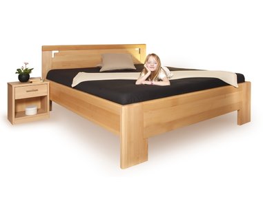 Manželská dřevěná postel dvoulůžko DELUXE 2, masiv buk Manželská dřevěná postel dvoulůžko DELUXE 2, masiv buk