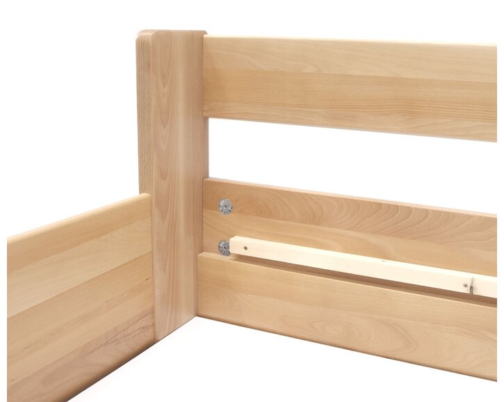 Zvýšená buková postel s roštem MIVA s bočním čelem, 120x200 Zvýšená buková postel s roštem MIVA s bočním čelem, 120x200
