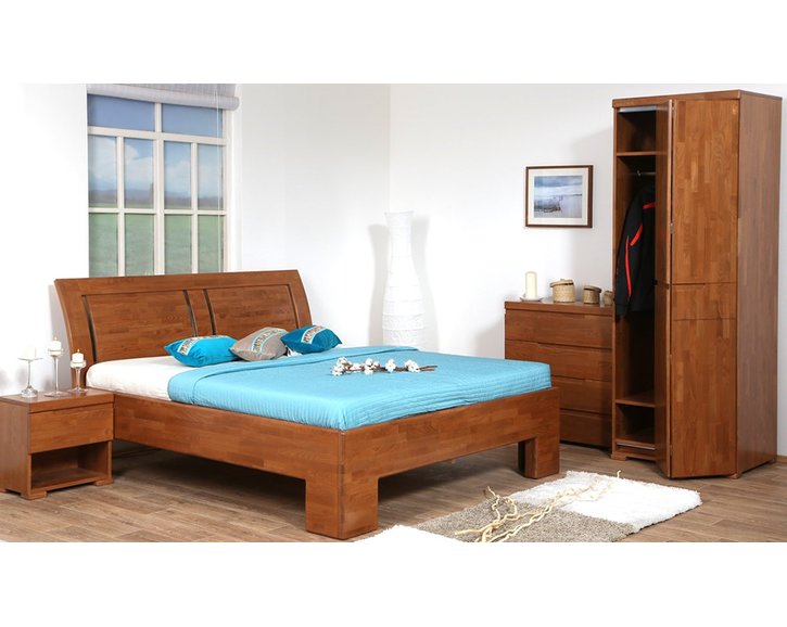 Šatní skříň - celošatní F153, masiv buk Šatní skříň - celošatní F153, masiv buk