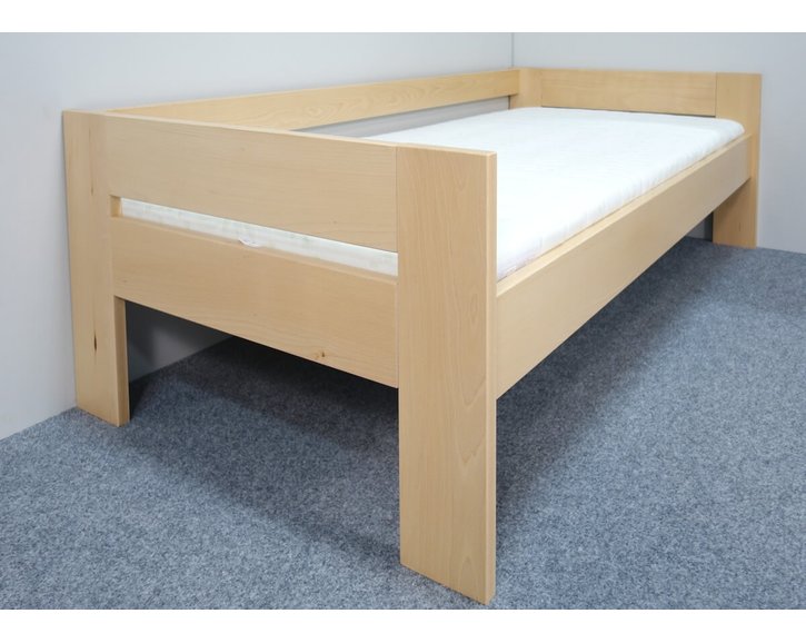 Postel se zábranou Lukáš, 80x200, 90x200, masiv buk Postel se zábranou Lukáš, 80x200, 90x200, masiv buk